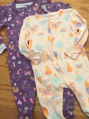 OLD NAVY 100% COTTON BABY GIRL SLEEPERS SIZE 6-9